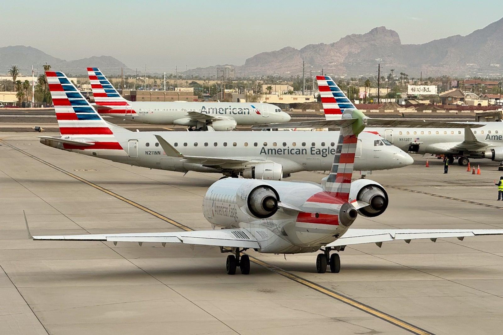 American Airlines Boeing 737 Airbus A320 A321 Eagle Phoenix
